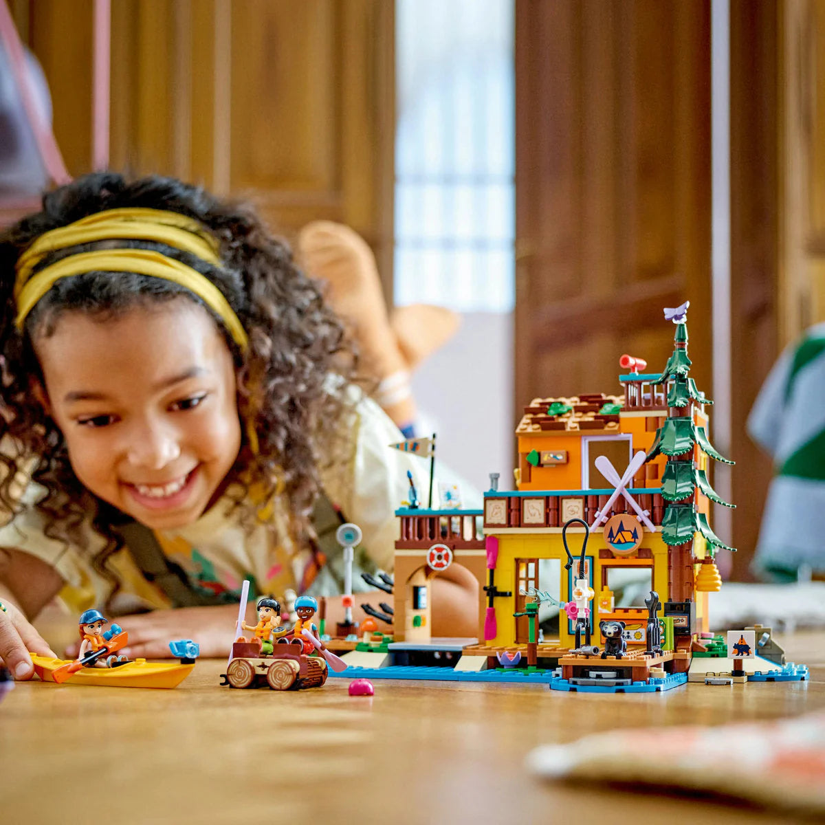 LEGO 42626 Лагер за водни спортове
