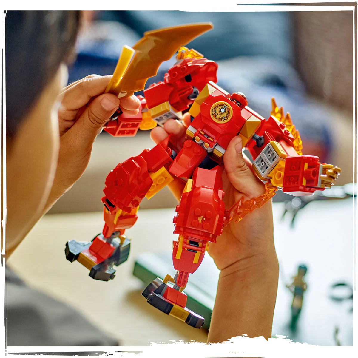 LEGO 71808 Елементният огнен робот на Кай