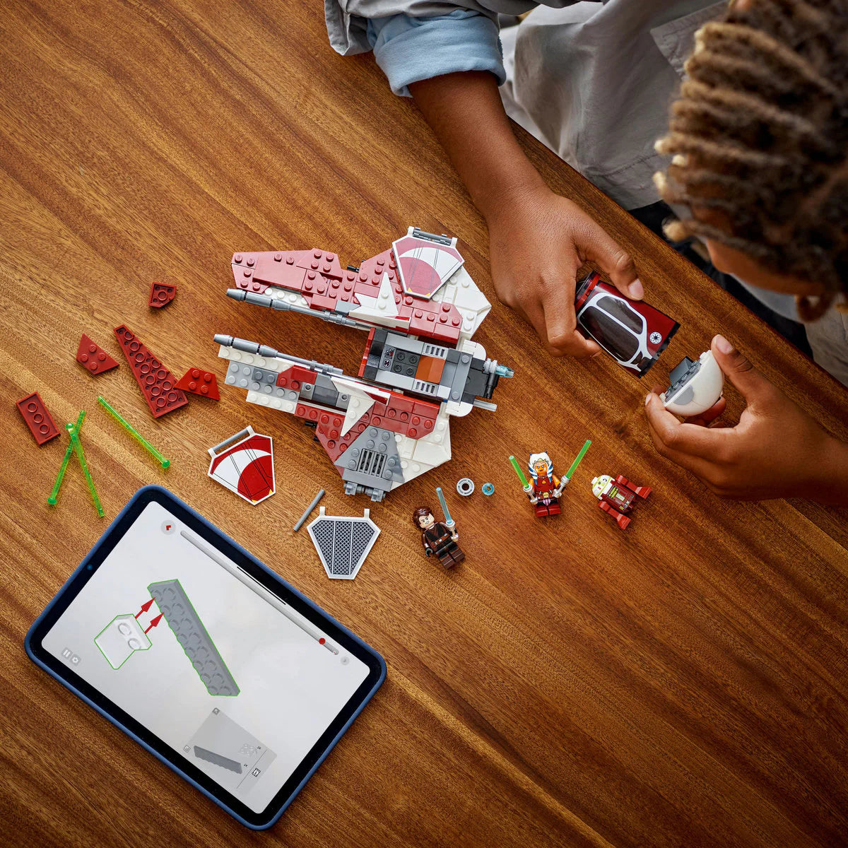 LEGO 75401 Джедайски прехващач Асока