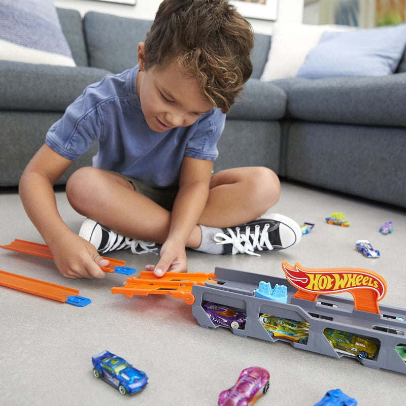 Hot Wheels Камион Акула